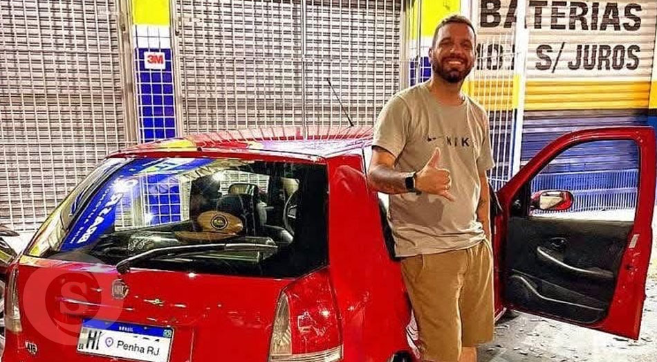 Cuando se disponía a cruzar la calle