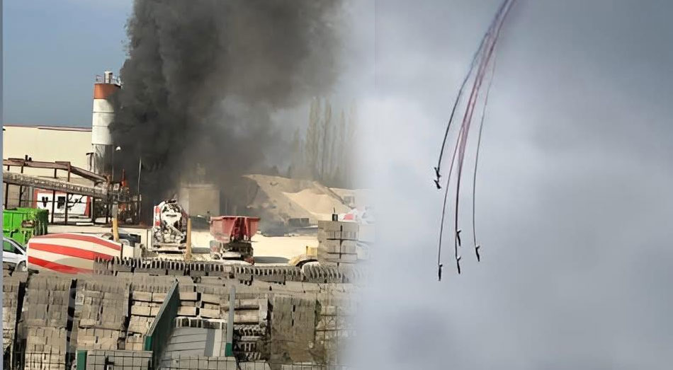 Dos aviones de la escuadrilla acrobática Patrulla de Francia