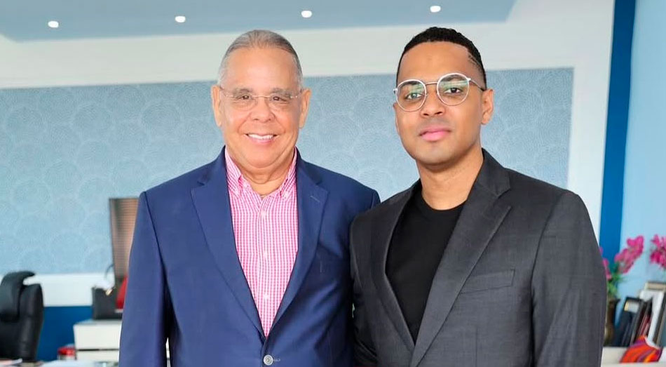 El empresario Santiago Matías, conocido como “Alofoke”, visitó la sede de Telemicro
