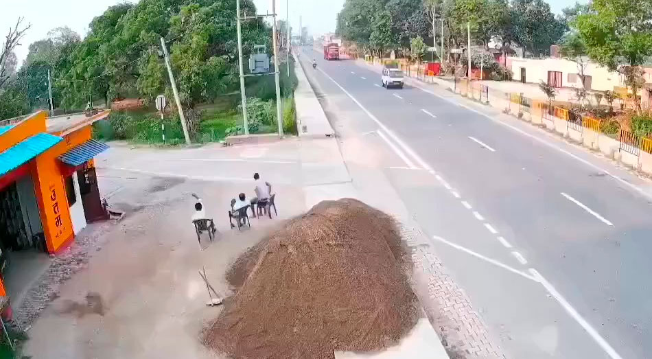 Estaban sentados tranquilos cuando todo se sali