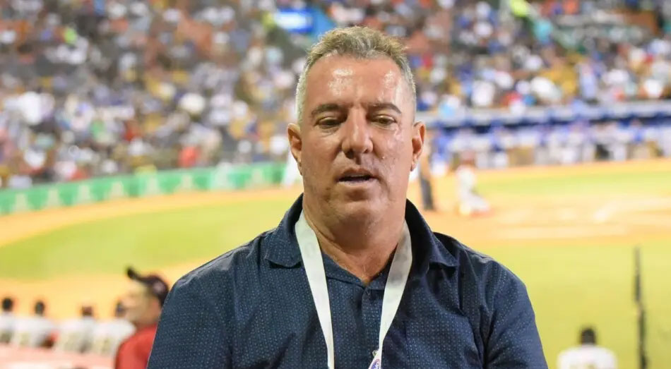 Fotógrafo deportivo Carlos Alonzo