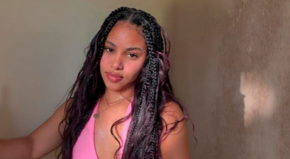 La jovencita Génesis Báez