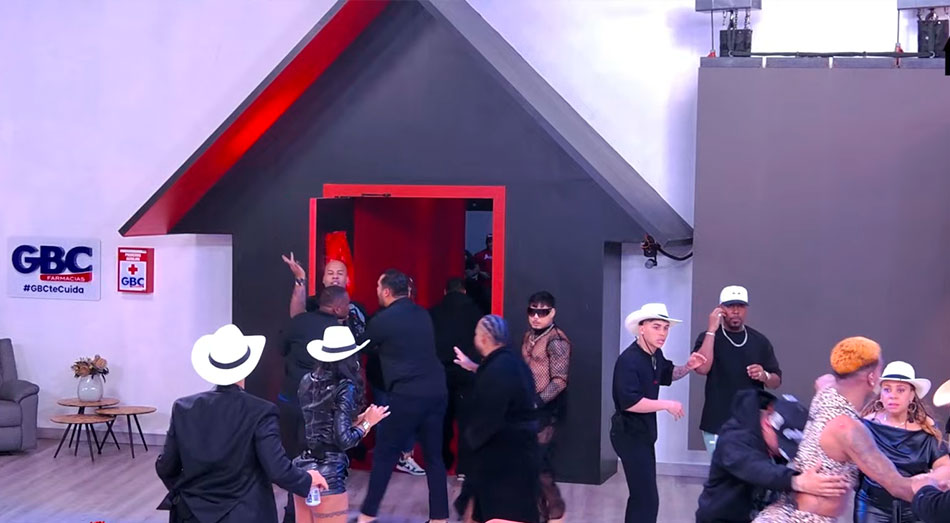 Luis Santana Cuevas, conocido como Luis Hairstylist