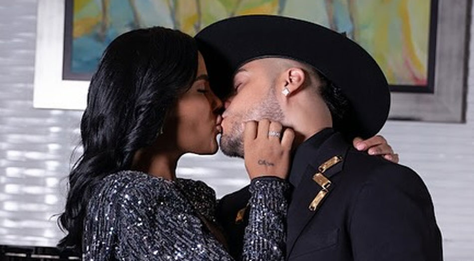 Martha Heredia fue sorprendida por su pareja, el cantante mexicano Gerardo Lares