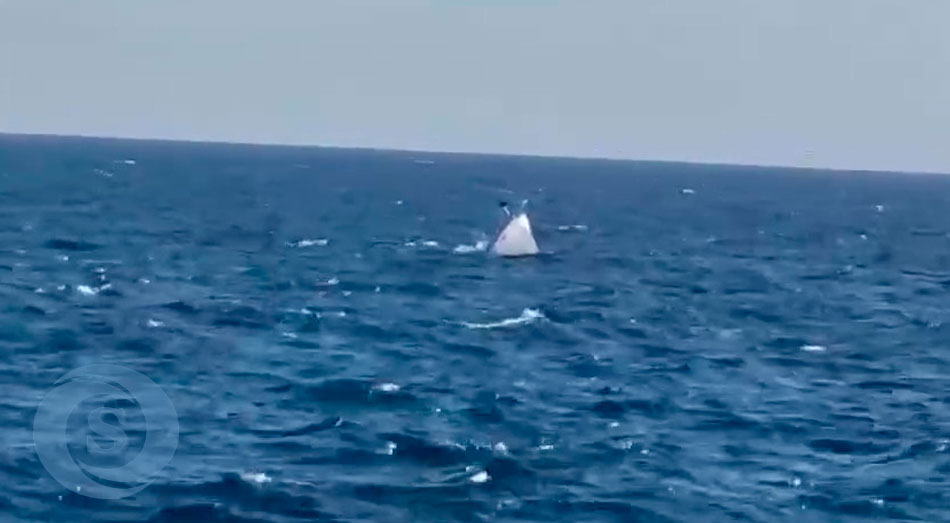 Una lancha que se desplazaba por aguas del mar Caribe